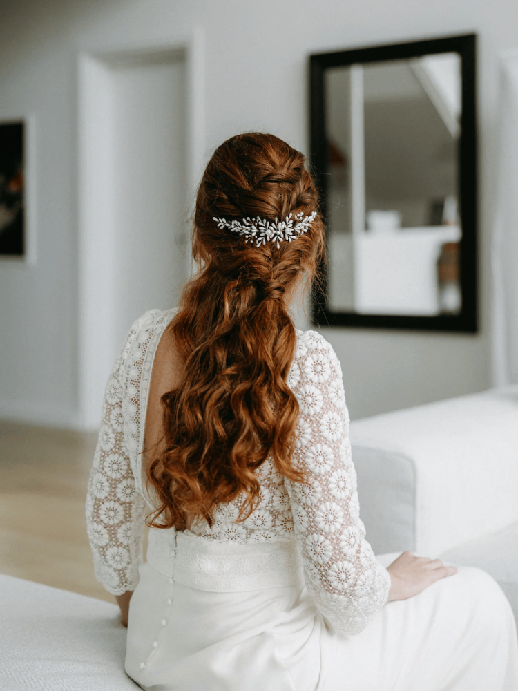 Lizeron Agathe Hair Comb White main product photo