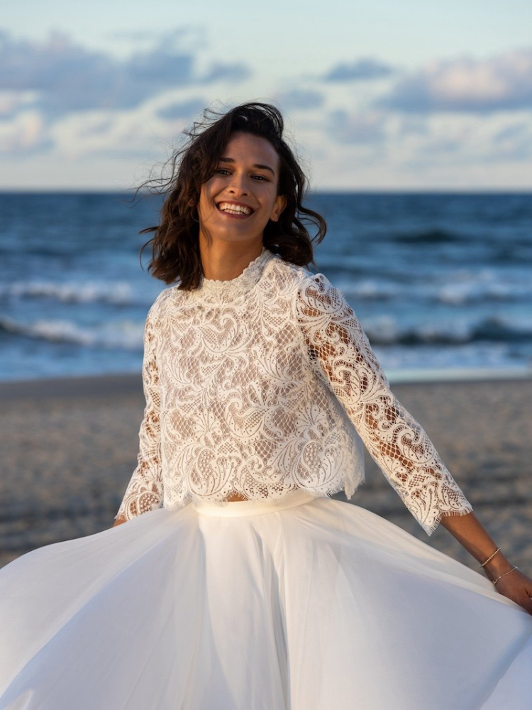 Novias Elvie Lace Bolero main product photo