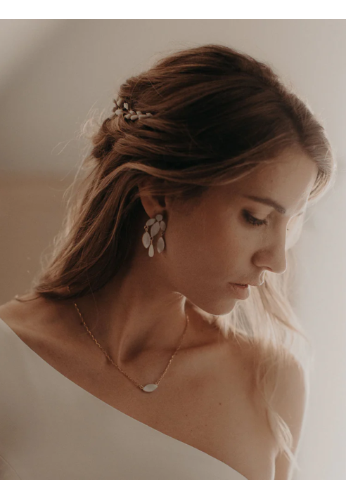 Lizeron Charlotte Necklaces Gold