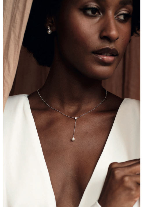 Abrazi Lovey Pearl Necklace Silver