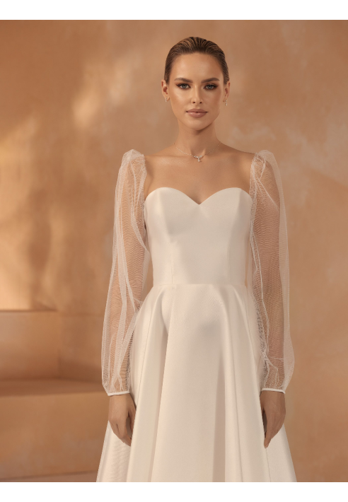 Bianco Evento R003 Tulle Sleeves