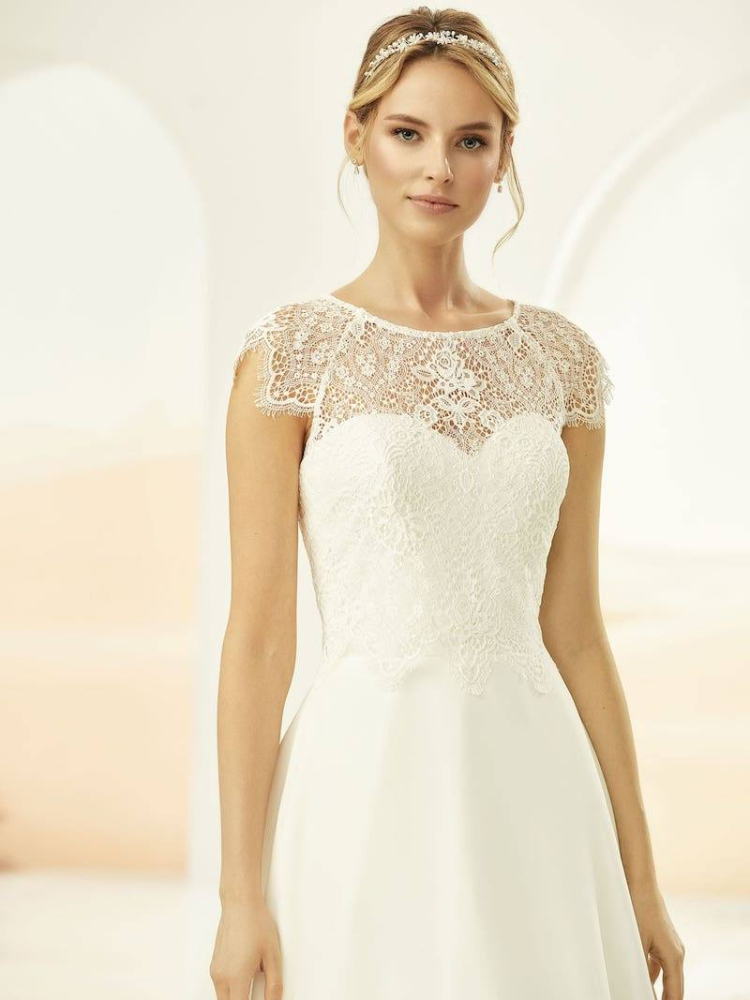 Bianco Evento E323 Bolero main product photo